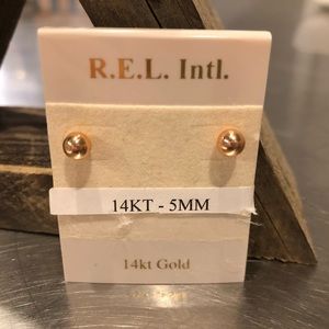 ✅SOLD✅ 14kt Rose Gold 5 mm Ball Earrings